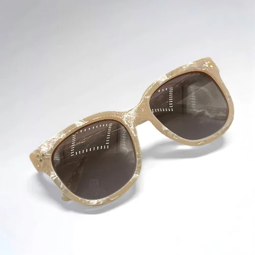 عینک-آفتابی-زنانه-شنل-مرمر-نود