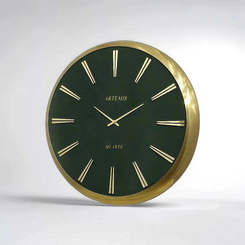 ساعت دیواری آرتمیس مدل 2045 گلد صفحه سبز سایز B 